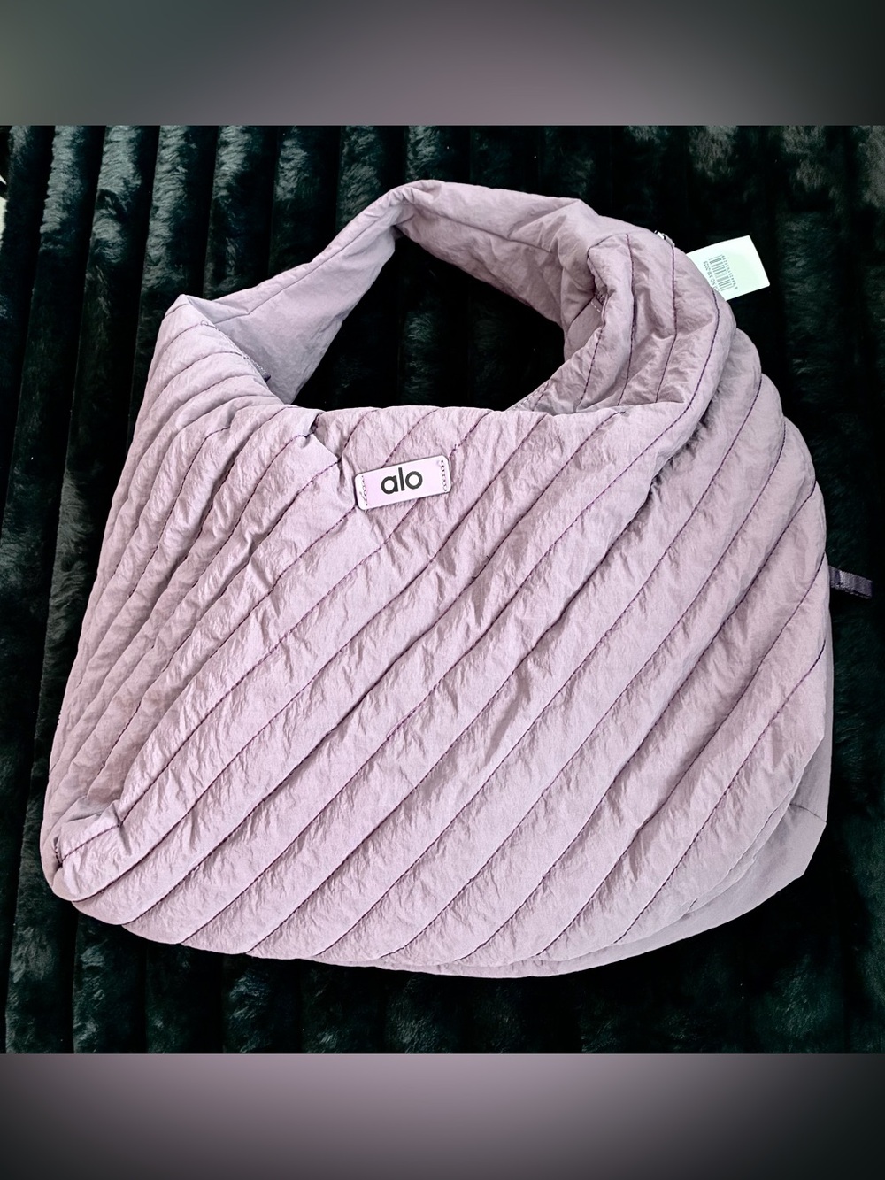NWT! Alo Quilted Puff Plum Tote Bag / Purse - Picture 7 of 7